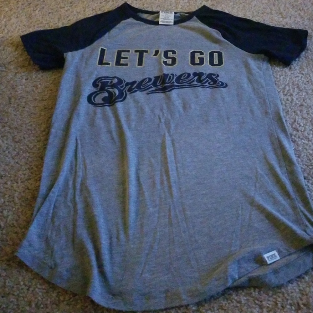 Victoria's Secret Pink Milwaukee Brewers t-shirt